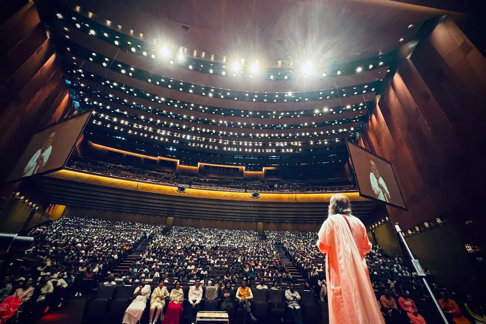 gurudev-sri-sri-ravi-shankar-meditation-expert - Square One Active Recovery Gurudev Sri Sri Ravi Shankar